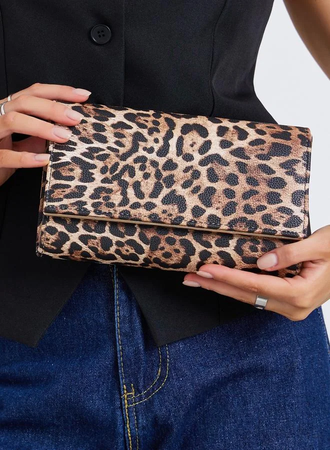Styli Women Brown Leopard Print Clutch Bag